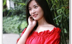 被同桌摸出水来了好爽